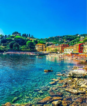 ELEGANT HOUSE BY THE SEA RAPALLO - 50 meters from the beach ,near Portofino